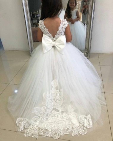 Ivory Ball Gown Chapel Train Sleeveless Flower Girl Dress Australia
