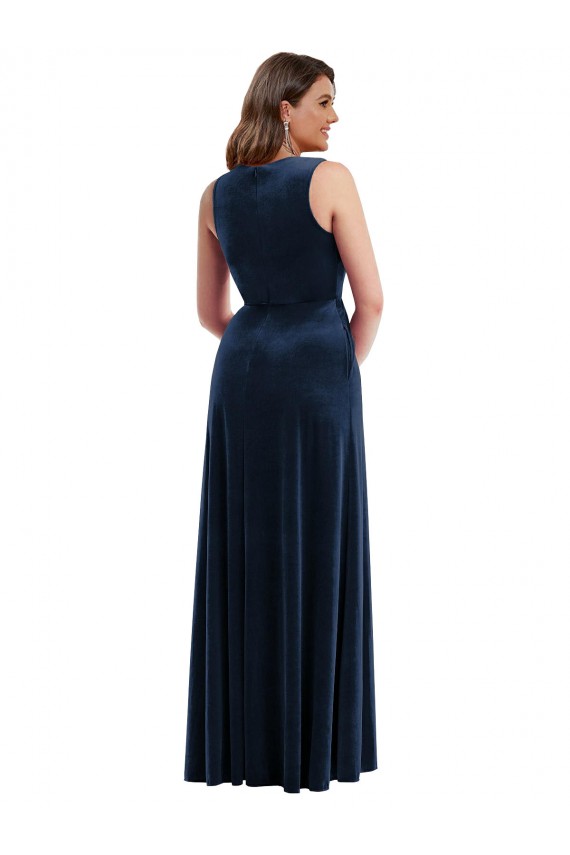 Deep V-Neck Sleeveless Formal Velvet Maxi Bridesmaid Dress / Prom Dress with Pockets Australia